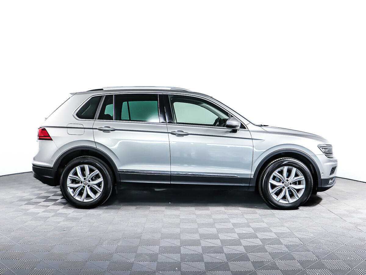 Volkswagen Tiguan с пробегом — 2018 год. Фото: #3
