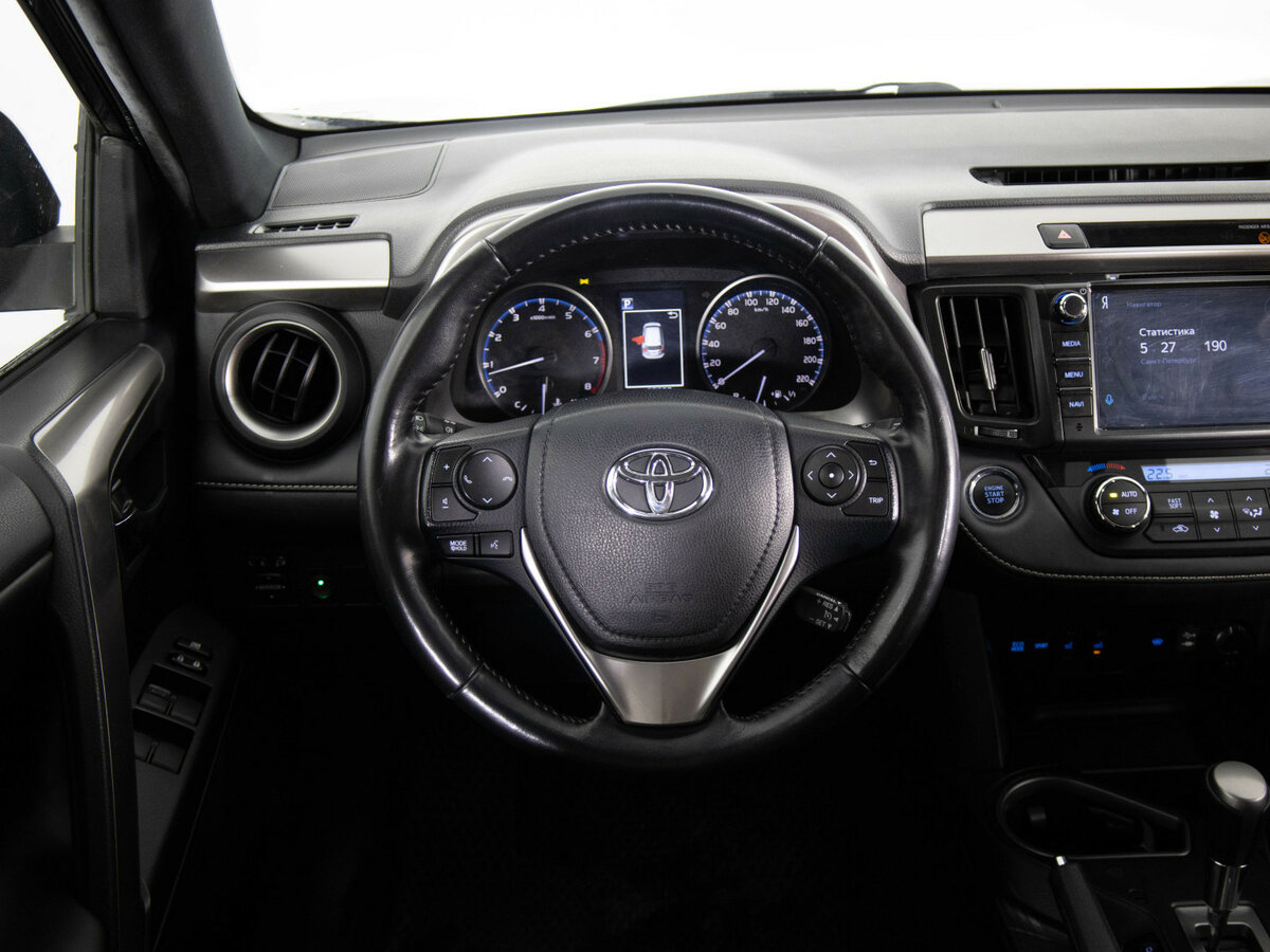 Toyota RAV4 с пробегом — 2019 год. Фото: #5