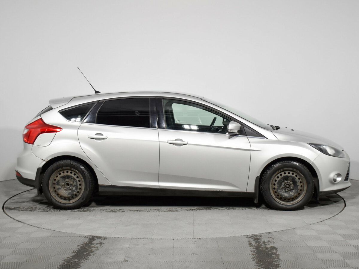 Ford Focus с пробегом — 2012 год. Фото: #4
