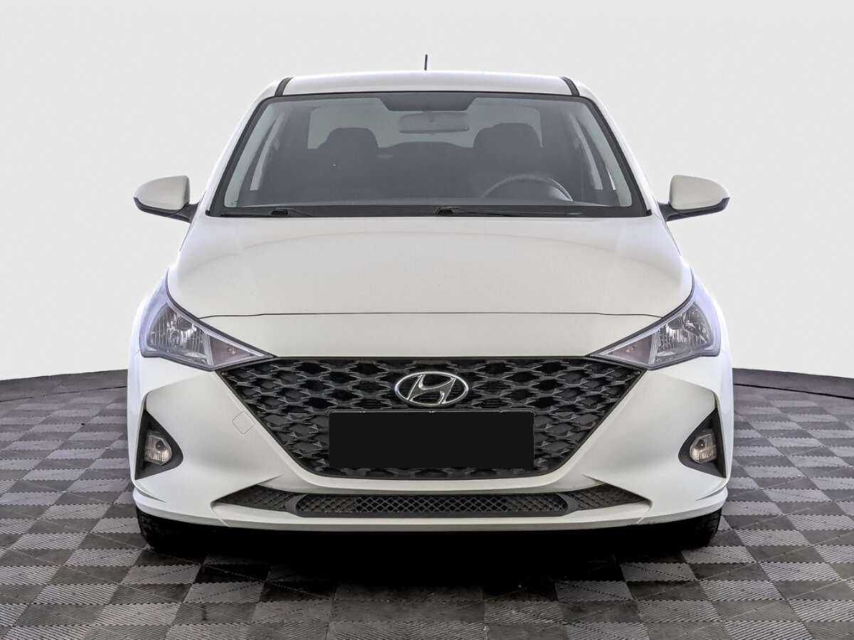 Hyundai Solaris с пробегом — 2020 год. Фото: #1