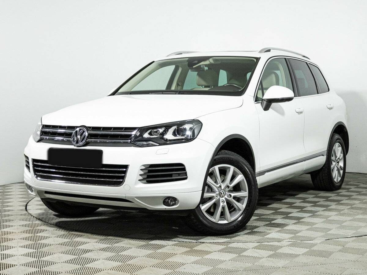 Volkswagen Touareg с пробегом — 2013 год. Фото: #0