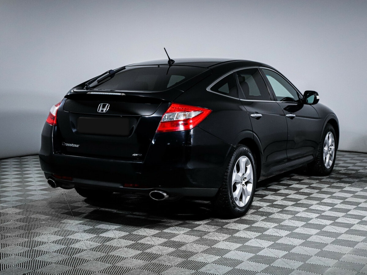 Honda Crosstour с пробегом — 2012 год. Фото: #2