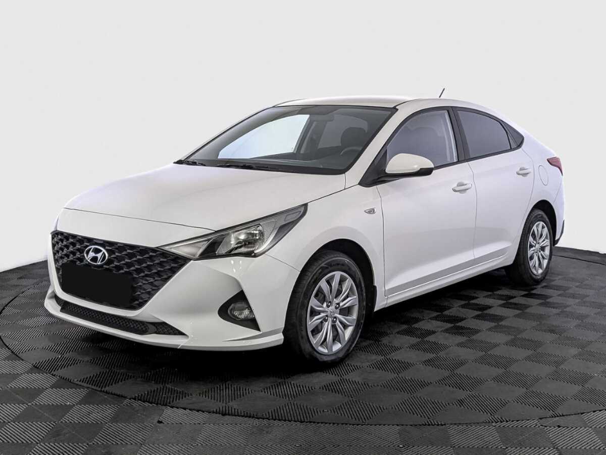 Hyundai Solaris с пробегом — 2022 год. Посмотреть фото