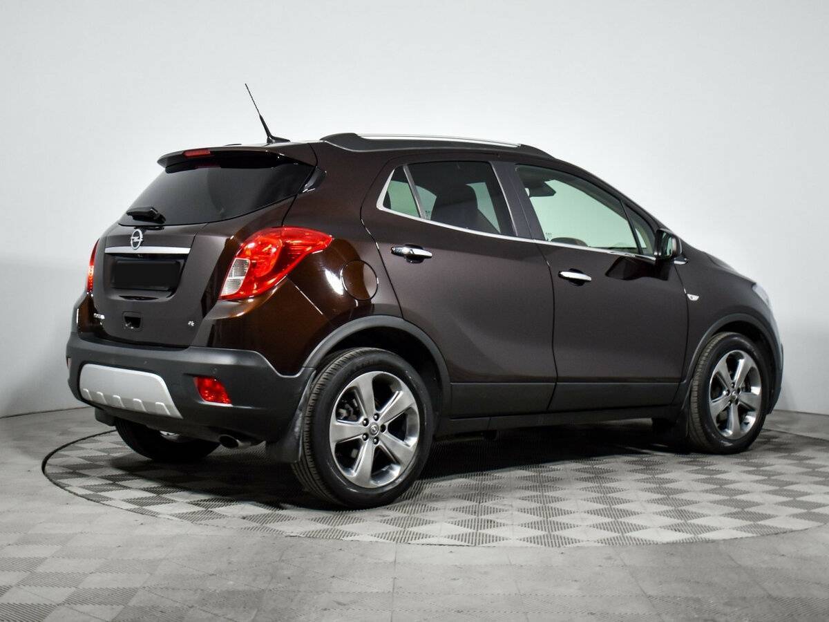 Opel Mokka с пробегом — 2013 год. Фото: #4