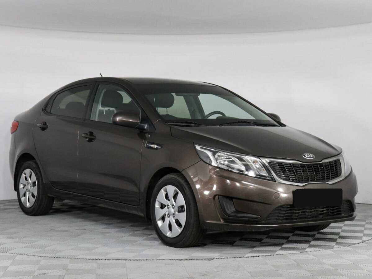 Kia Rio с пробегом — 2014 год. Фото: #2