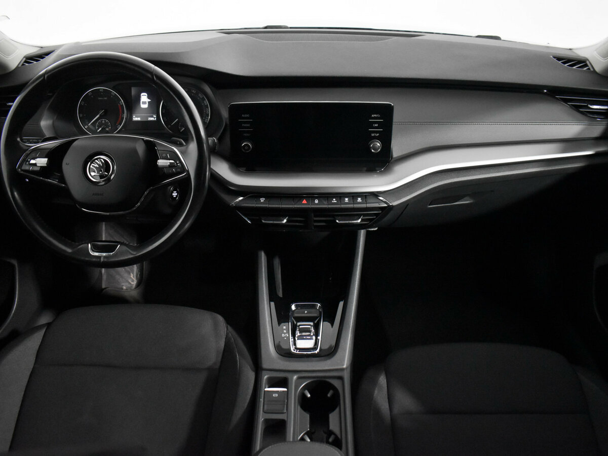 Skoda Octavia с пробегом — 2021 год. Фото: #12