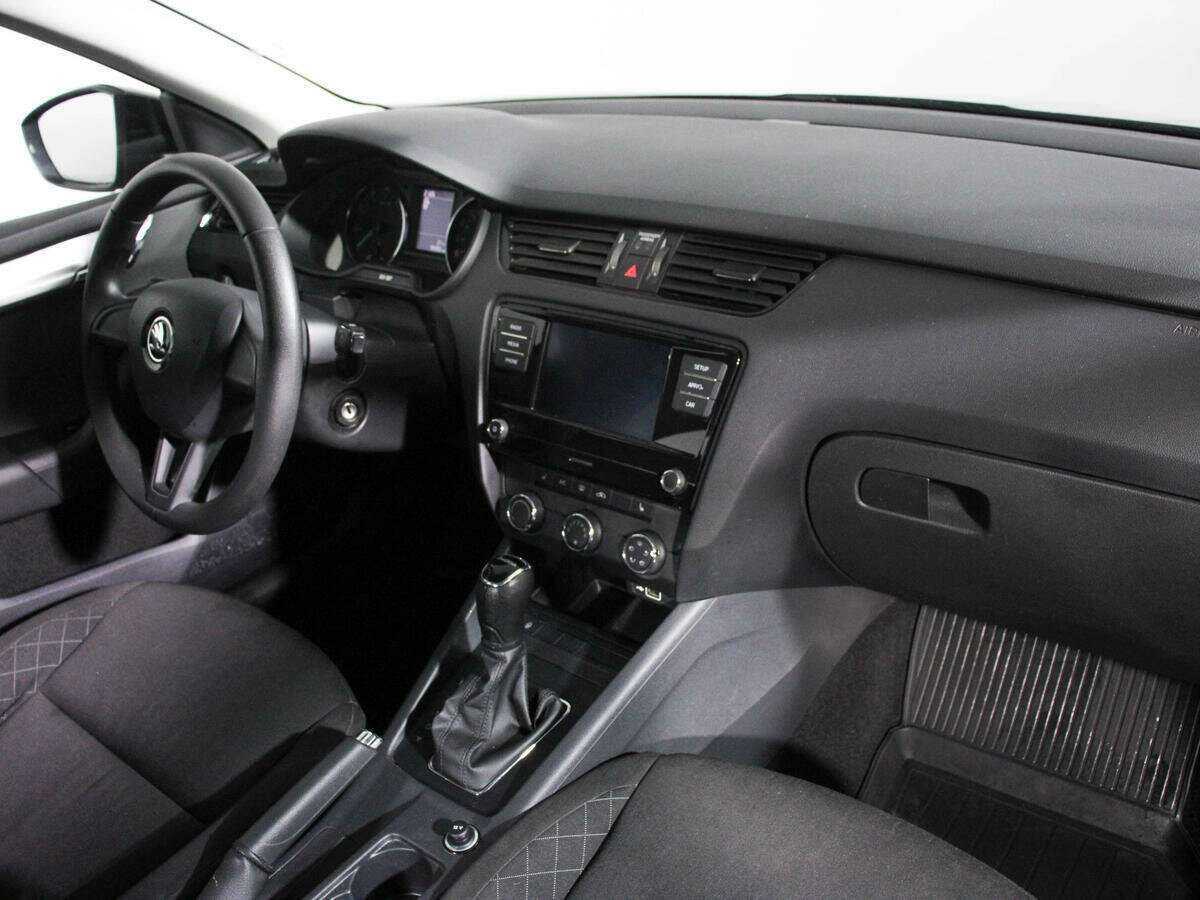 Skoda Octavia с пробегом — 2018 год. Фото: #7