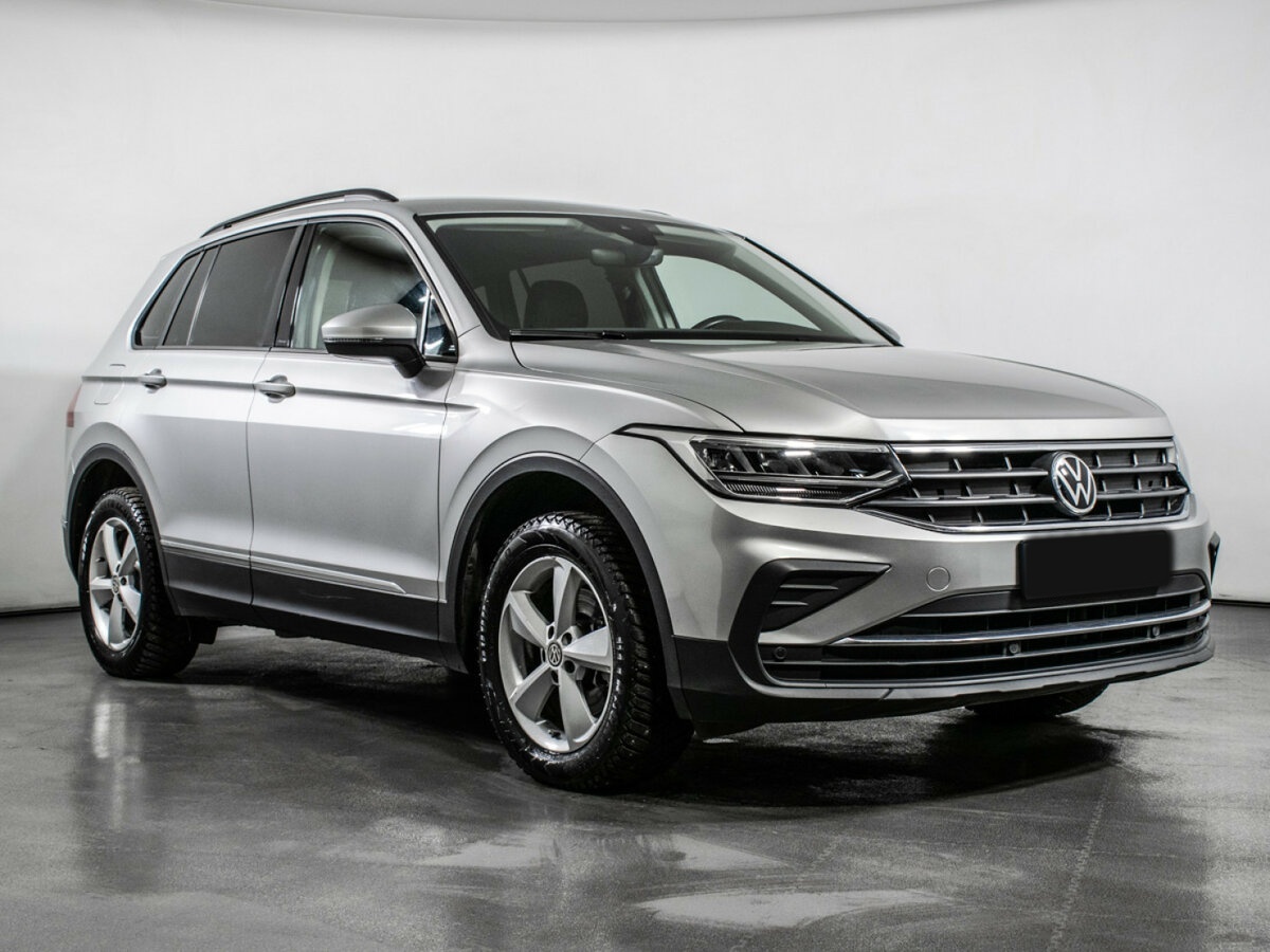 Volkswagen Tiguan с пробегом — 2021 год. Фото: #2