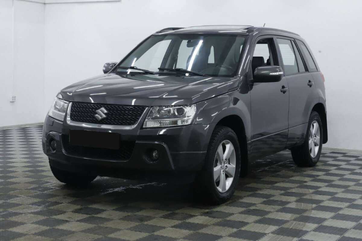 Suzuki Grand Vitara с пробегом — 2012 год. Фото: #0