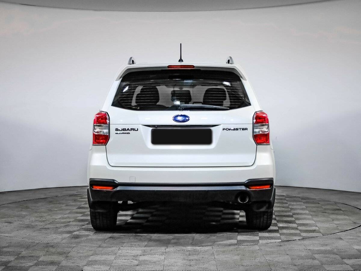 Subaru Forester с пробегом — 2014 год. Фото: #5