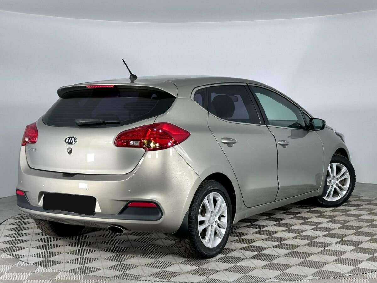 Kia Ceed с пробегом — 2014 год. Фото: #1