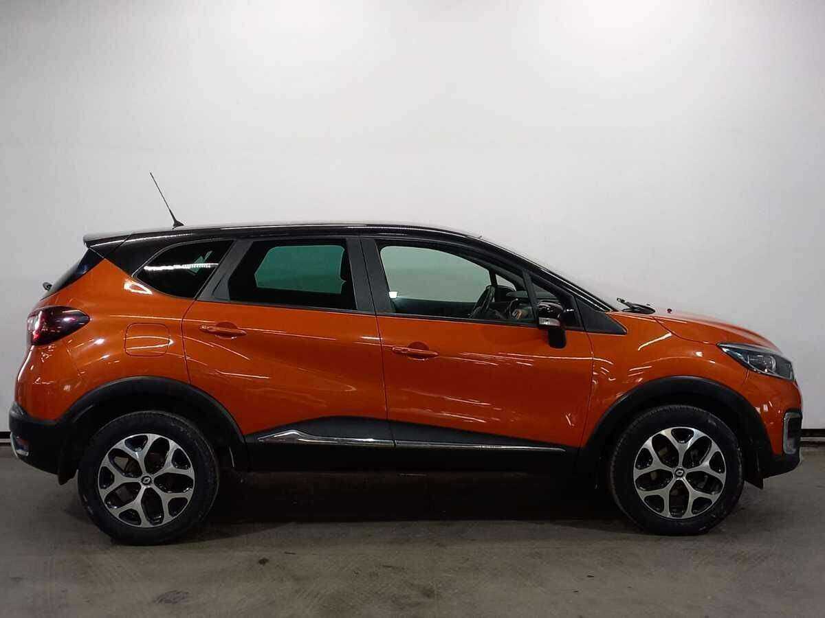 Renault Kaptur с пробегом — 2016 год. Фото: #3