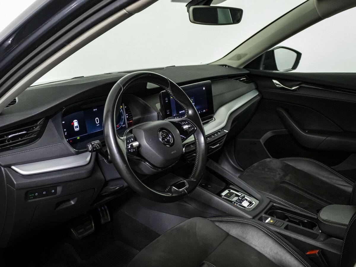 Skoda Octavia с пробегом — 2020 год. Фото: #8