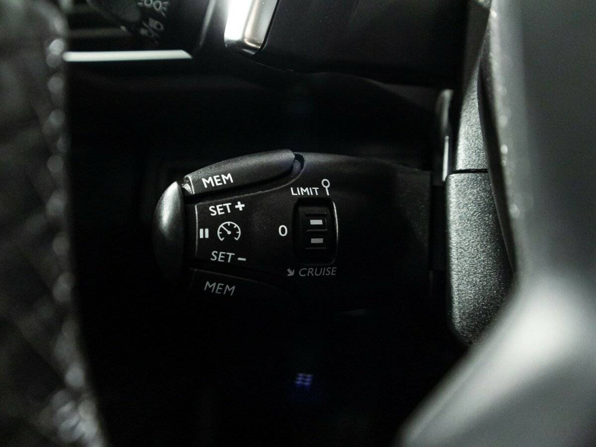 Peugeot 3008 с пробегом — 2017 год. Фото: #19