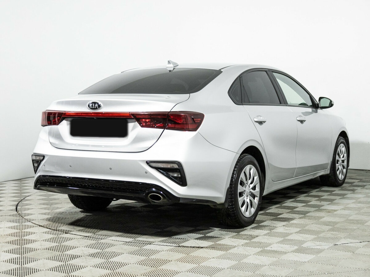 Kia Cerato с пробегом — 2020 год. Фото: #5