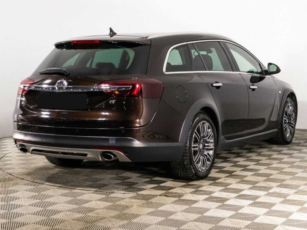 Opel Insignia с пробегом — 2014 год. Фото: #4