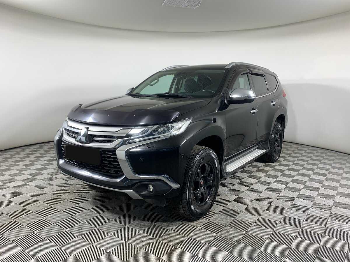 Mitsubishi Pajero Sport с пробегом — 2017 год. Посмотреть фото
