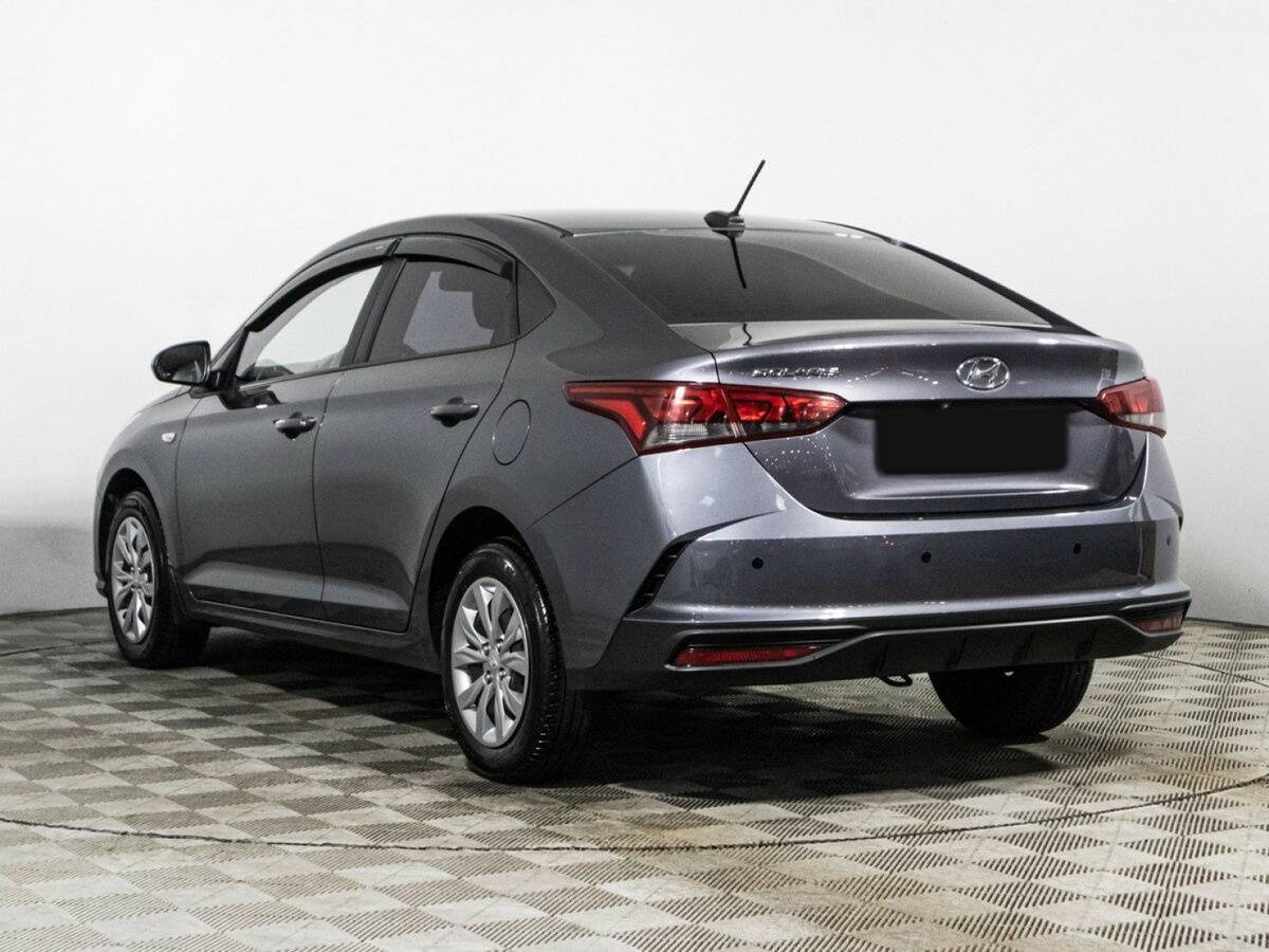 Hyundai Solaris с пробегом — 2021 год. Фото: #6