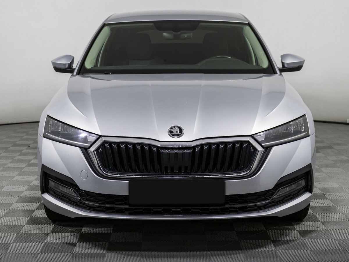 Skoda Octavia с пробегом — 2020 год. Фото: #1