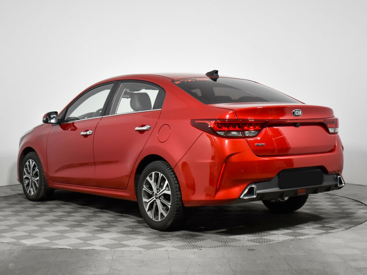 Kia Rio с пробегом — 2020 год. Фото: #6