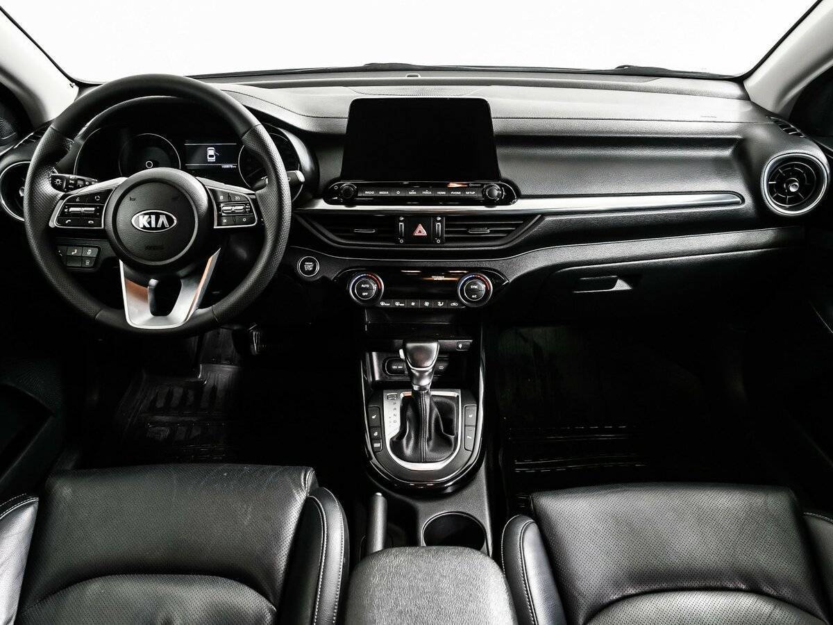 Kia Cerato с пробегом — 2018 год. Фото: #10