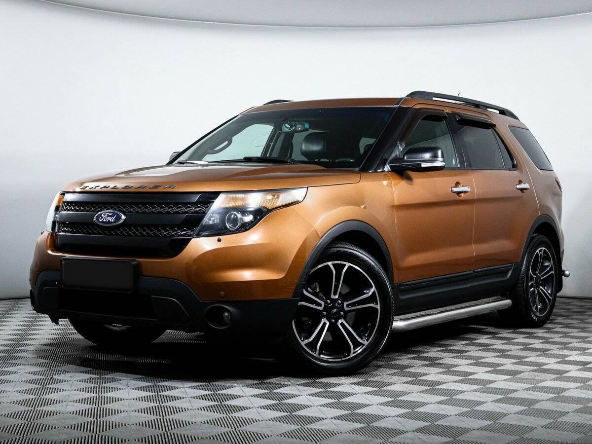 Ford Explorer с пробегом — 2013 год. Посмотреть фото