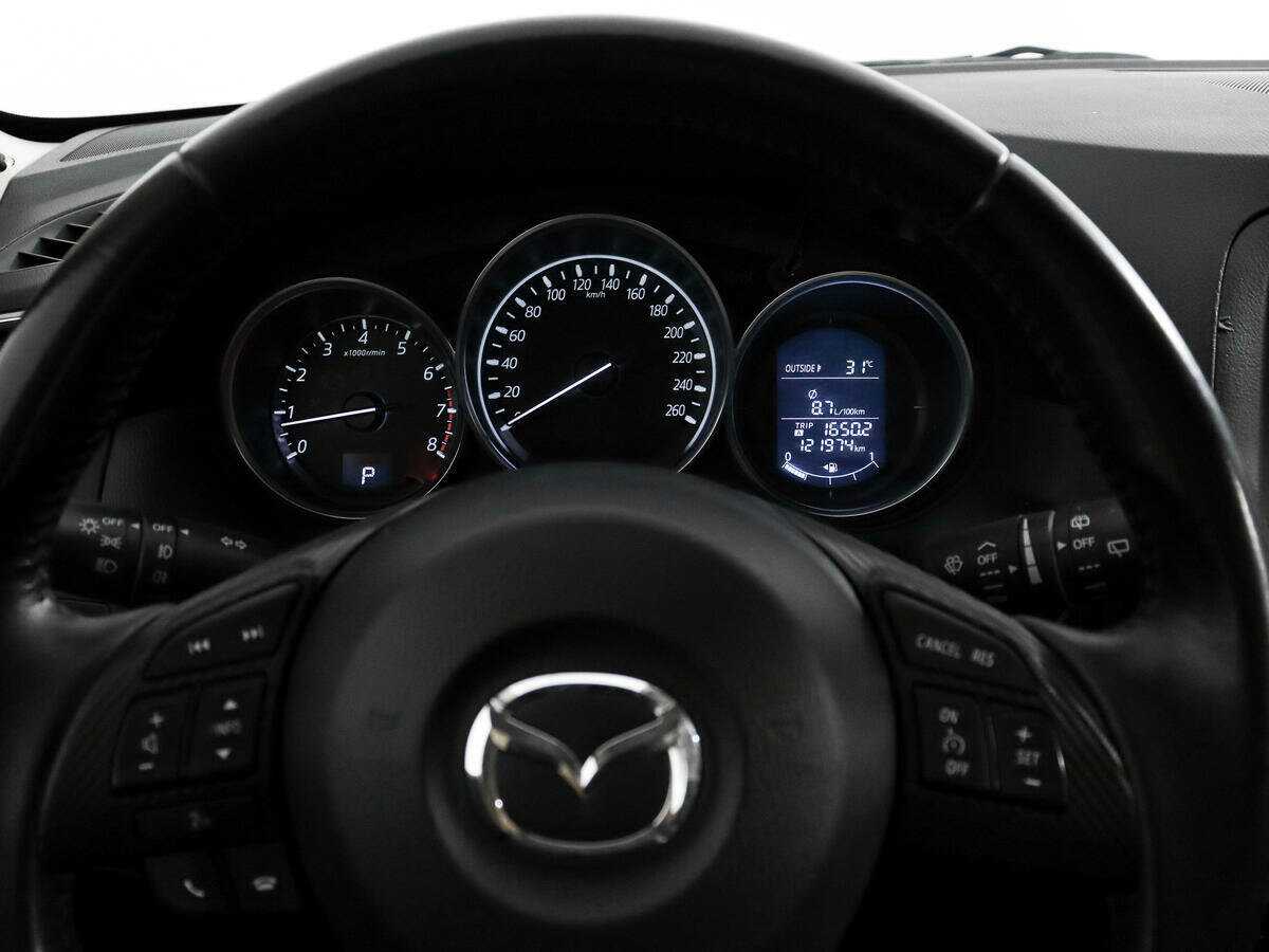 Mazda CX-5 с пробегом — 2015 год. Фото: #17