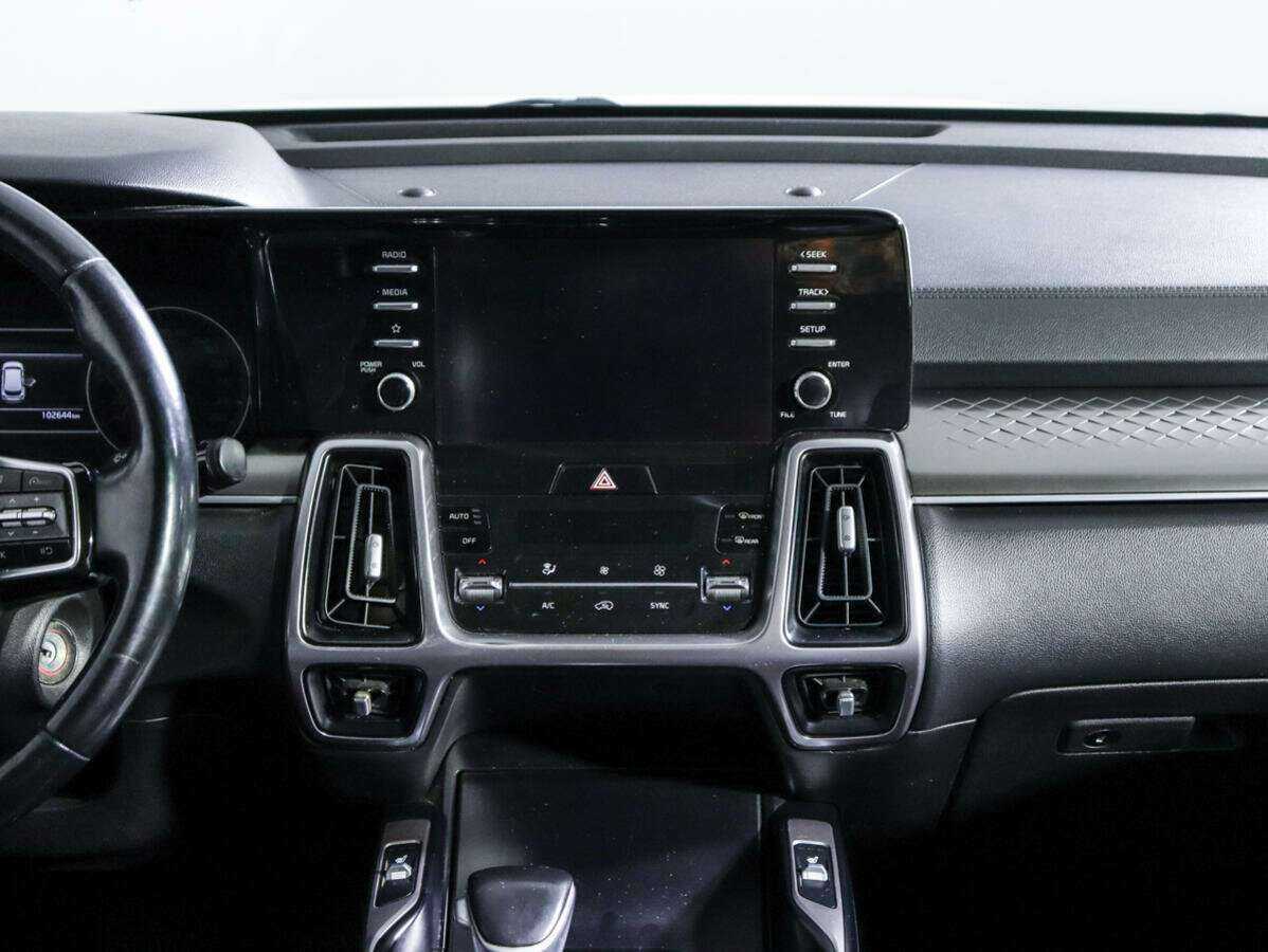 Kia Sorento с пробегом — 2020 год. Фото: #10