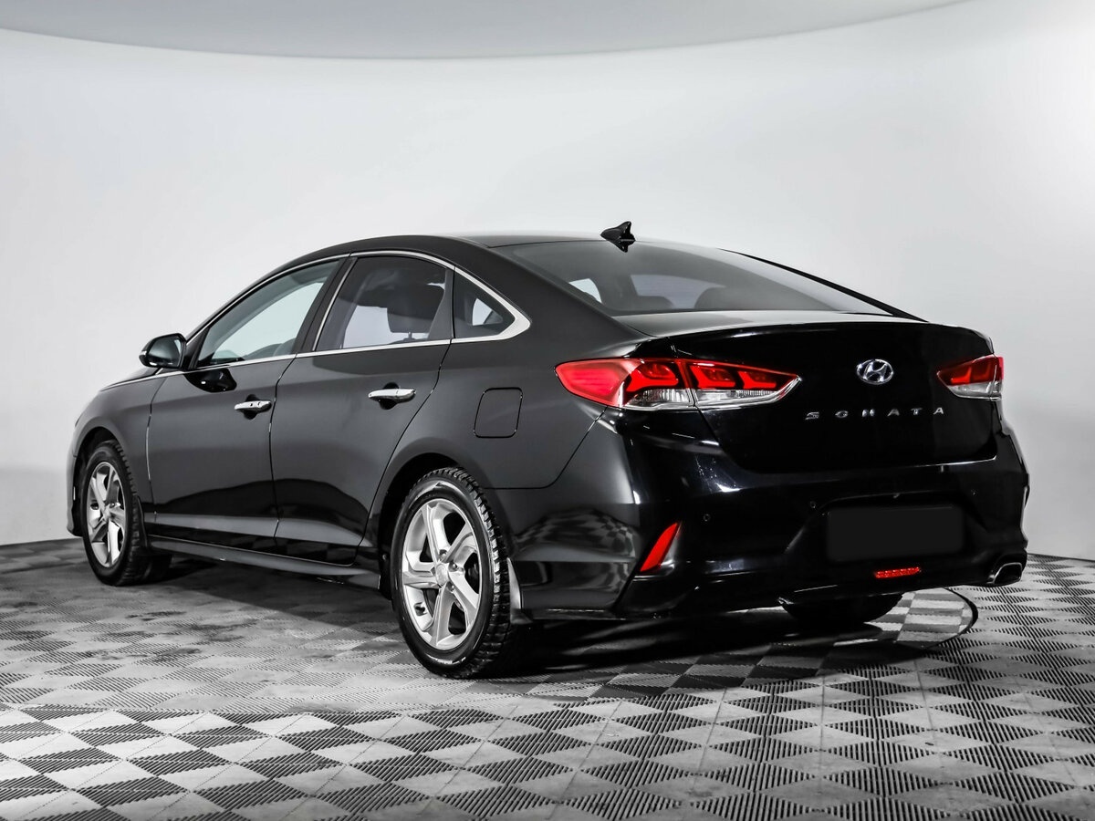 Hyundai Sonata с пробегом — 2019 год. Фото: #6