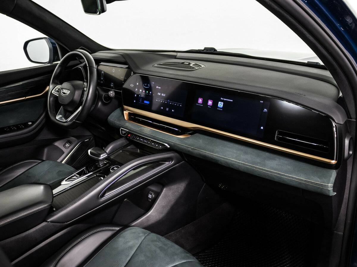 Geely Monjaro с пробегом — 2023 год. Фото: #10