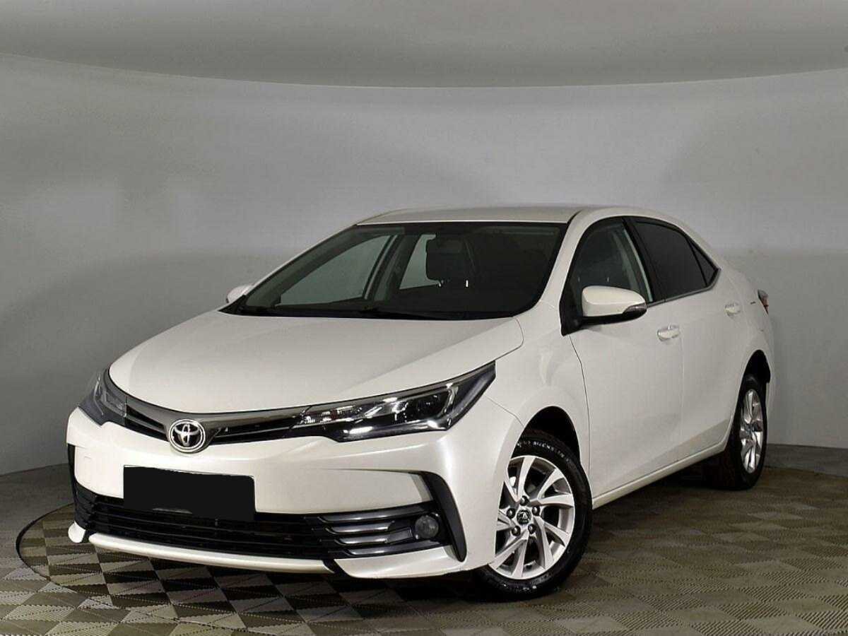 Toyota Corolla с пробегом — 2017 год. Посмотреть фото