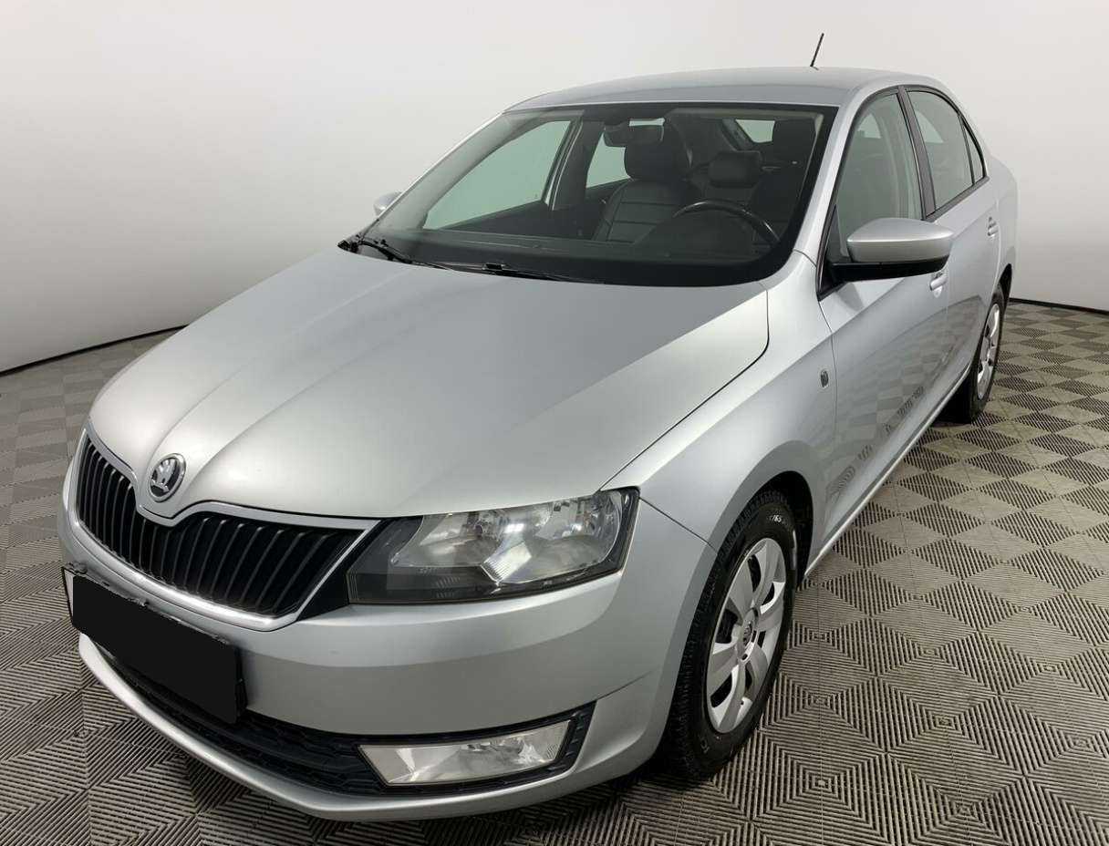Skoda Rapid с пробегом — 2017 год. Фото: #0