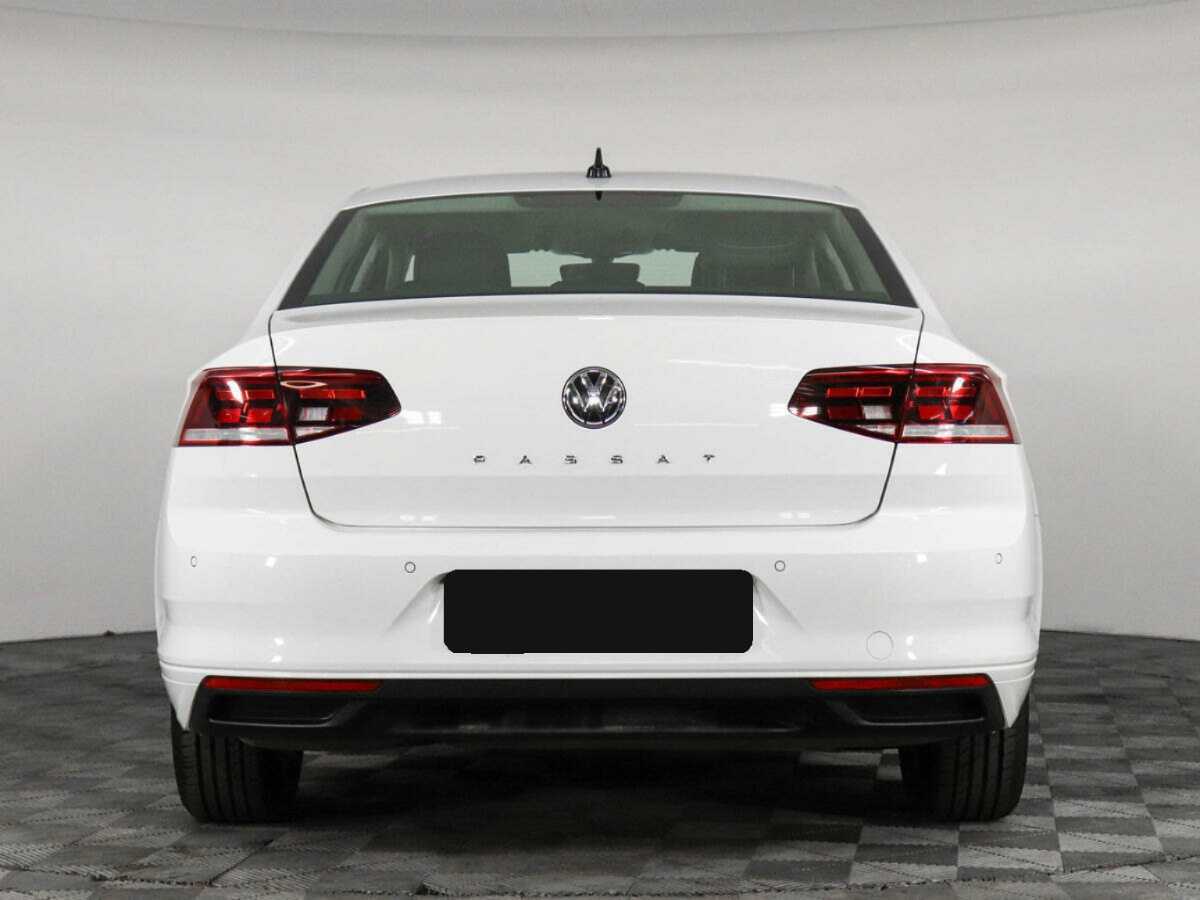 Volkswagen Passat с пробегом — 2020 год. Фото: #5