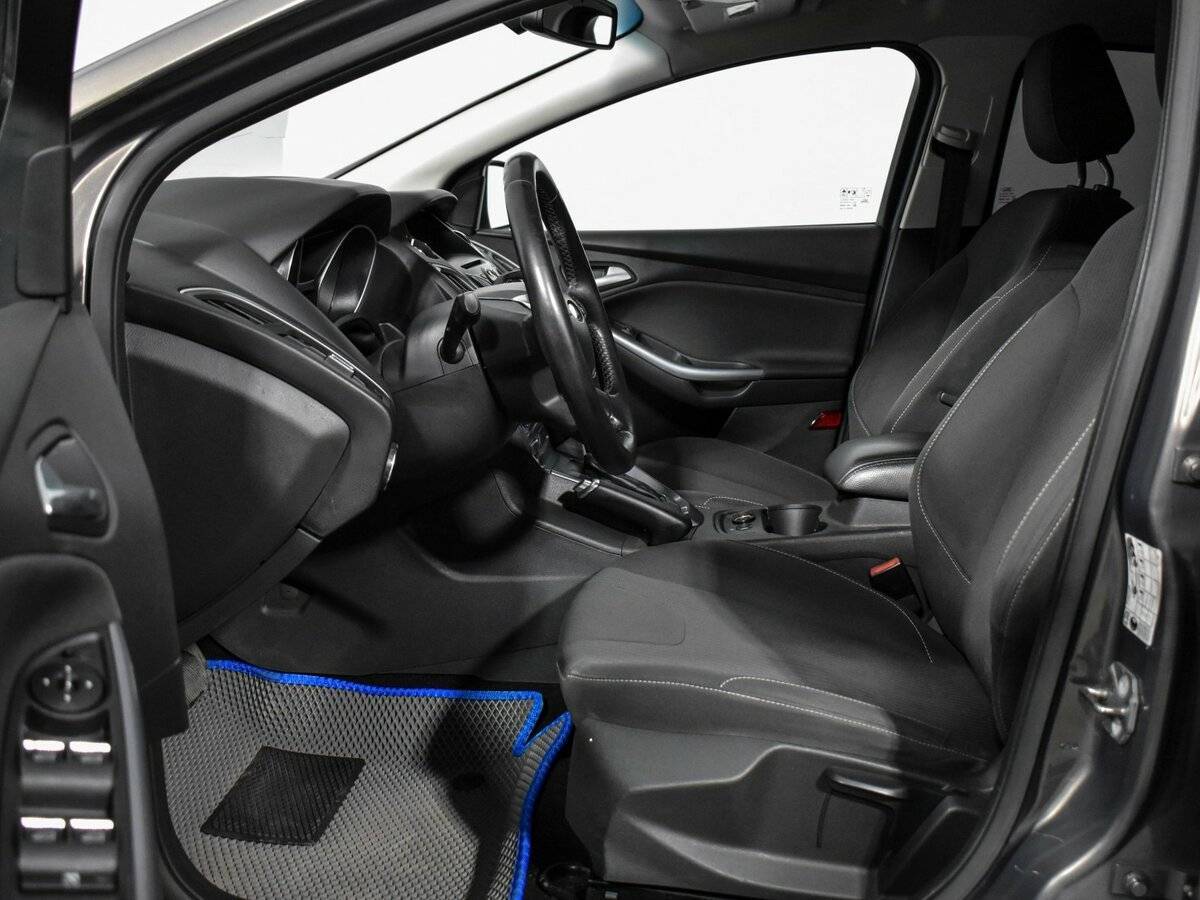 Ford Focus с пробегом — 2013 год. Фото: #8