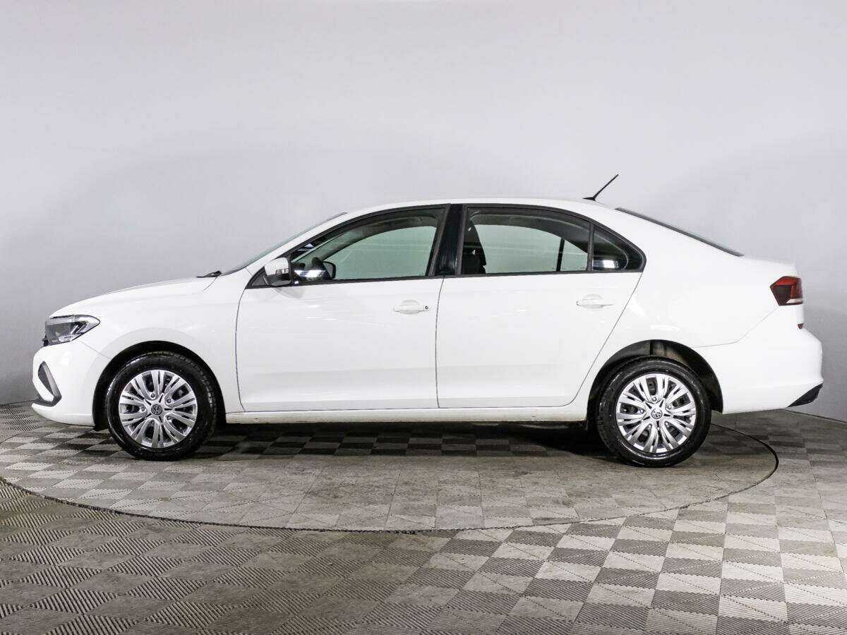 Volkswagen Polo с пробегом — 2021 год. Фото: #6