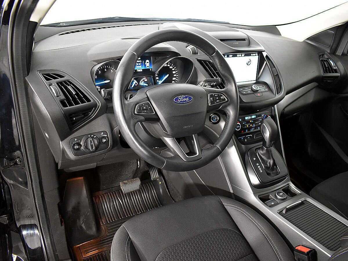 Ford Kuga с пробегом — 2018 год. Фото: #8