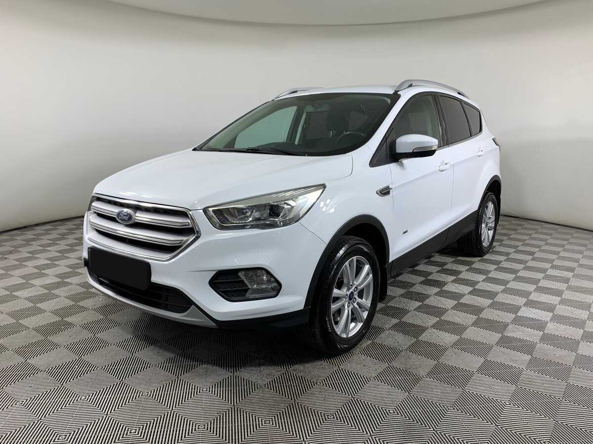 Ford Kuga с пробегом — 2017 год. Фото: #0