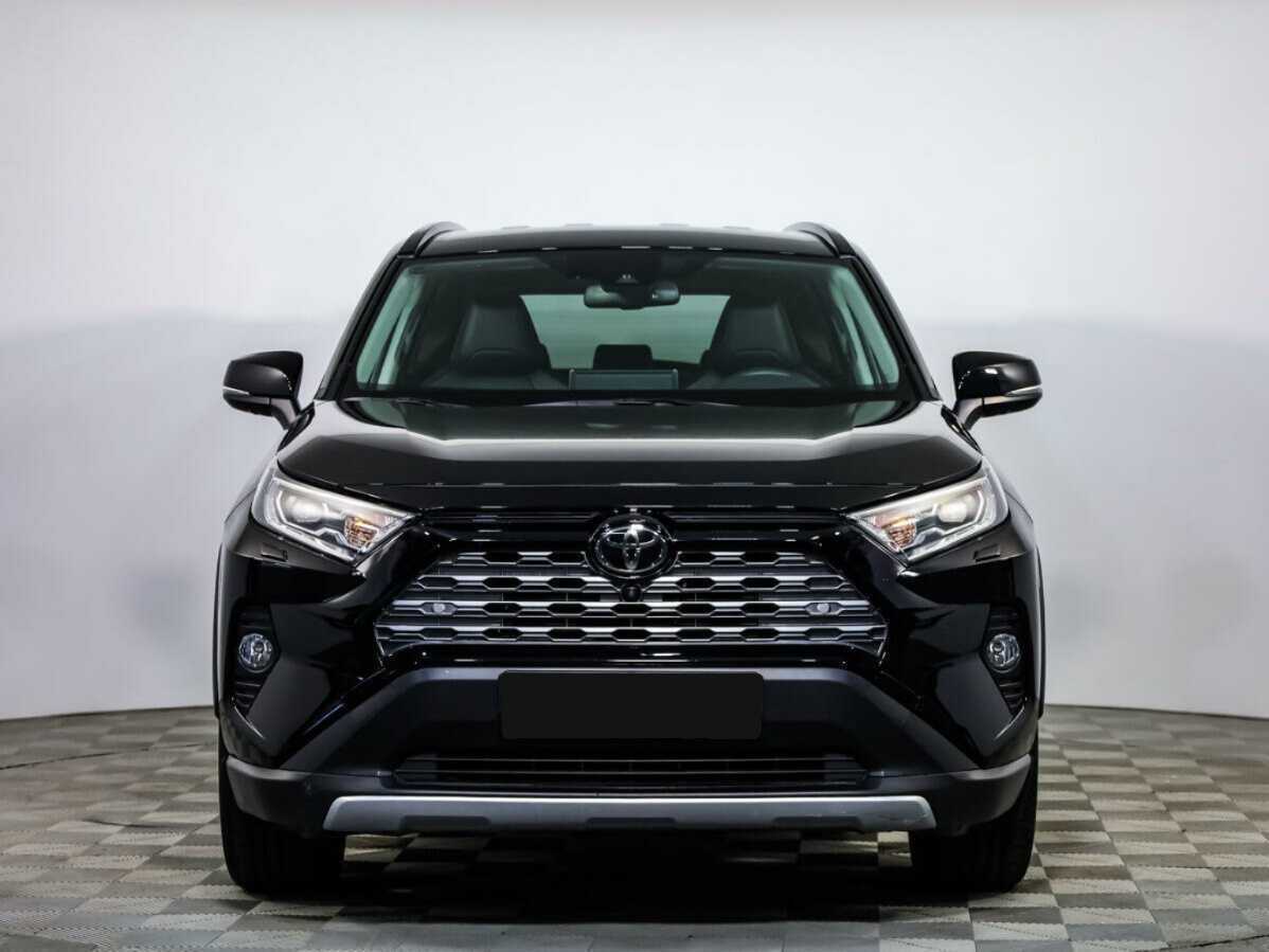 Toyota RAV4 с пробегом — 2021 год. Фото: #0
