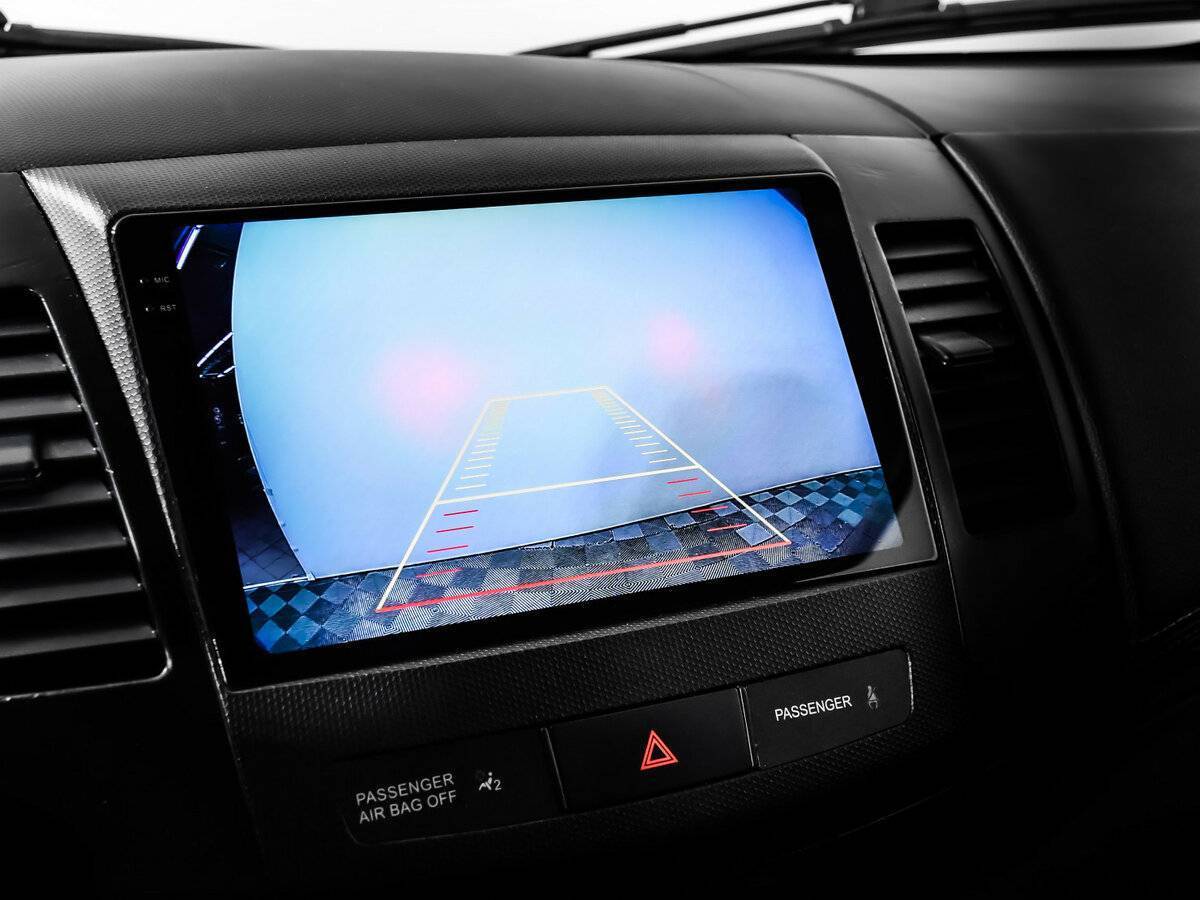 Mitsubishi Outlander с пробегом — 2012 год. Фото: #12