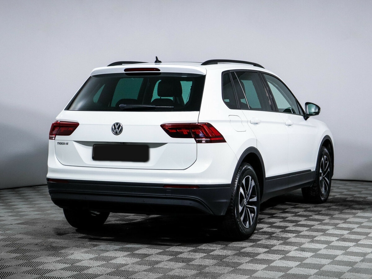 Volkswagen Tiguan с пробегом — 2020 год. Фото: #3