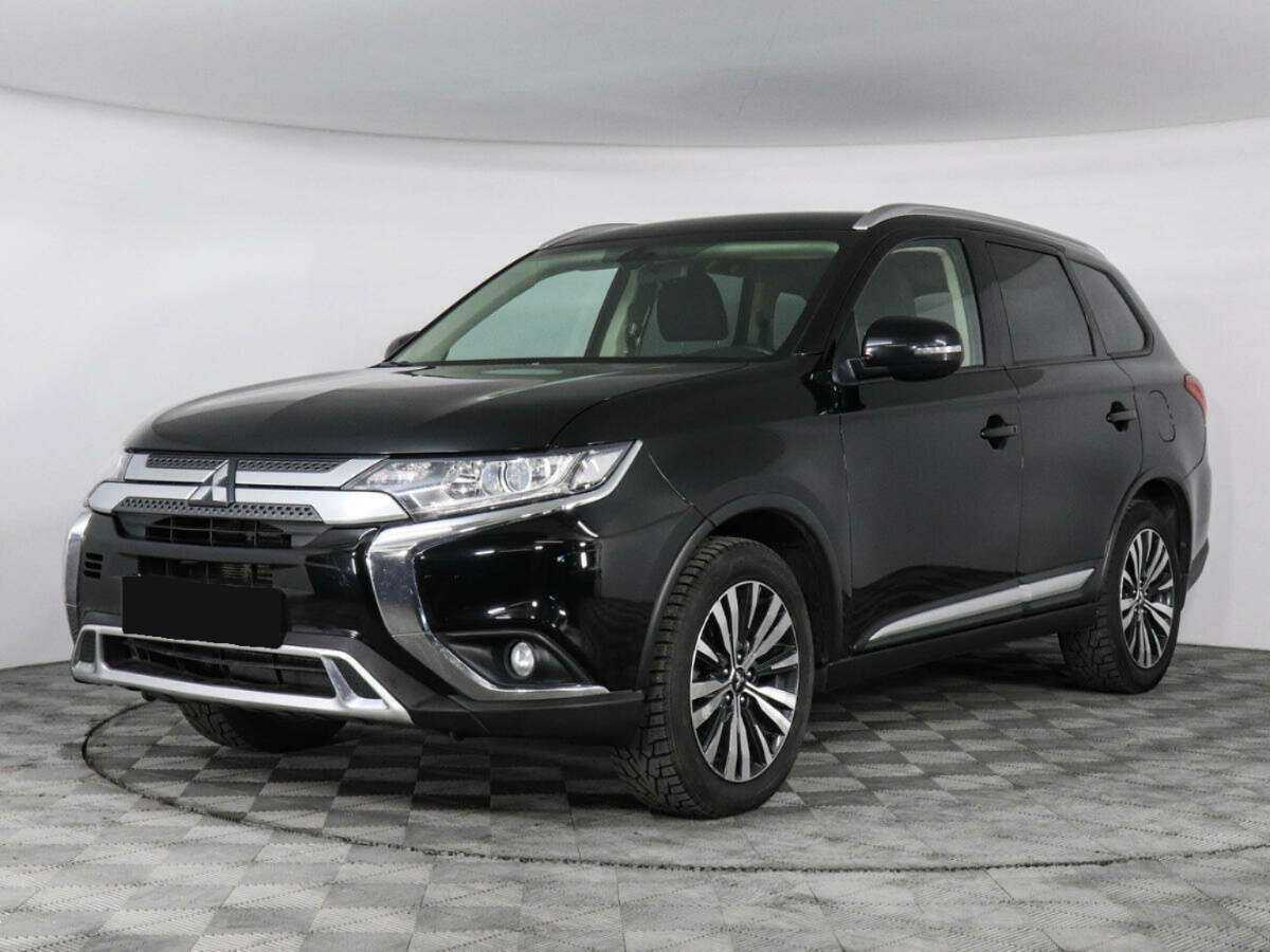 Mitsubishi Outlander с пробегом — 2018 год. Посмотреть фото
