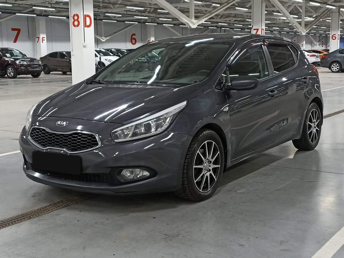Kia Ceed с пробегом — 2012 год. Посмотреть фото