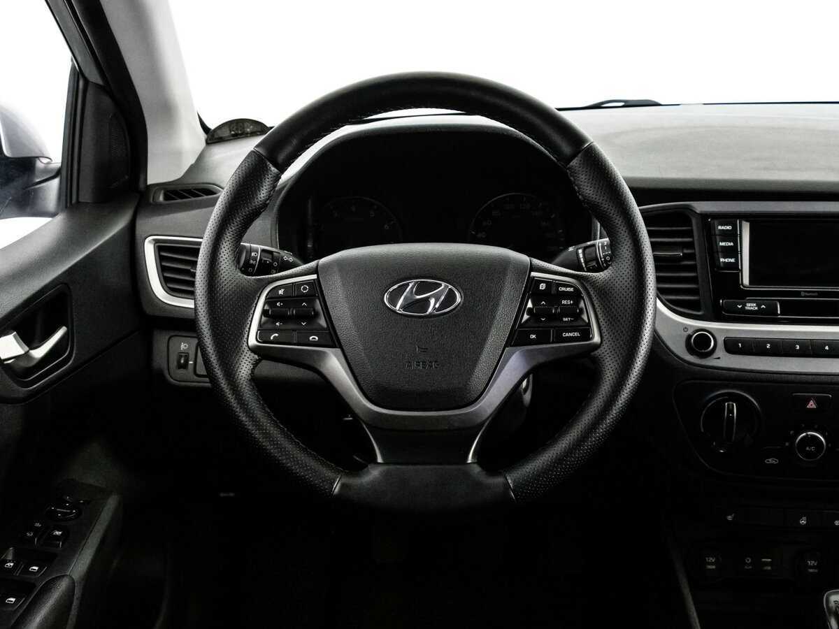 Hyundai Solaris с пробегом — 2018 год. Фото: #9