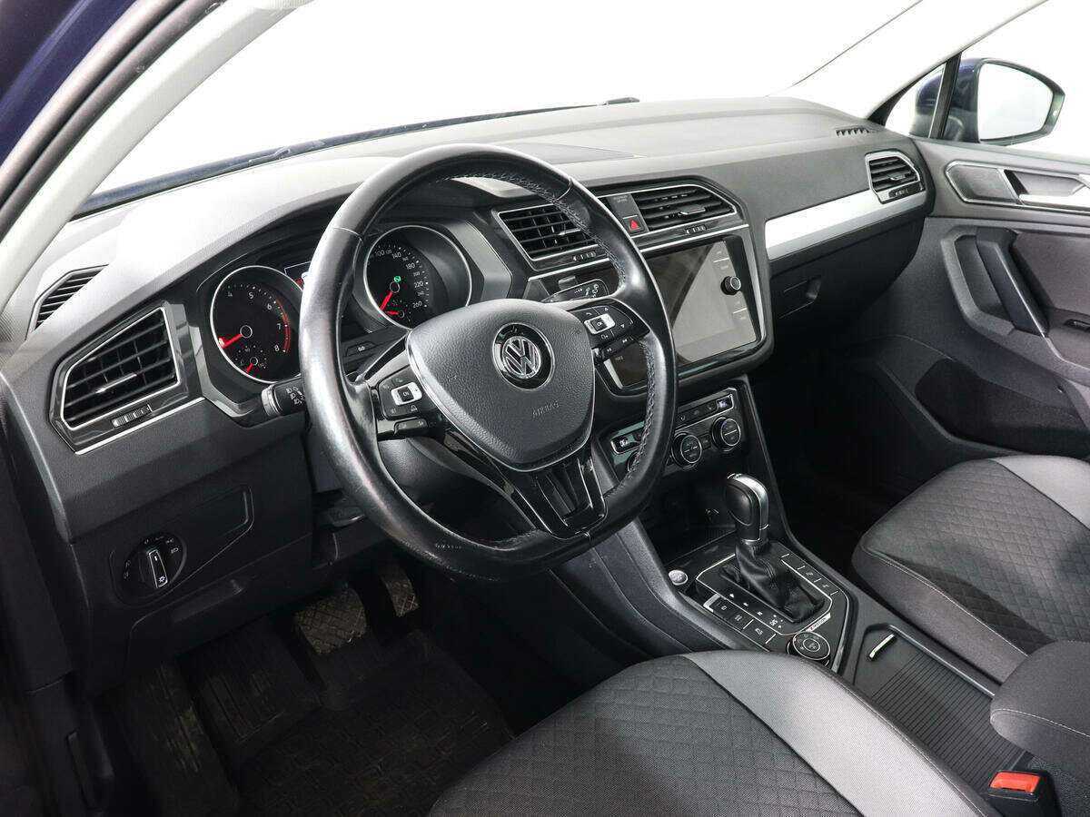 Volkswagen Tiguan с пробегом — 2017 год. Фото: #8
