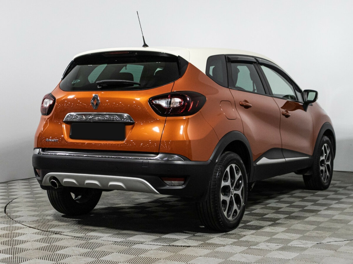 Renault Kaptur с пробегом — 2017 год. Фото: #4