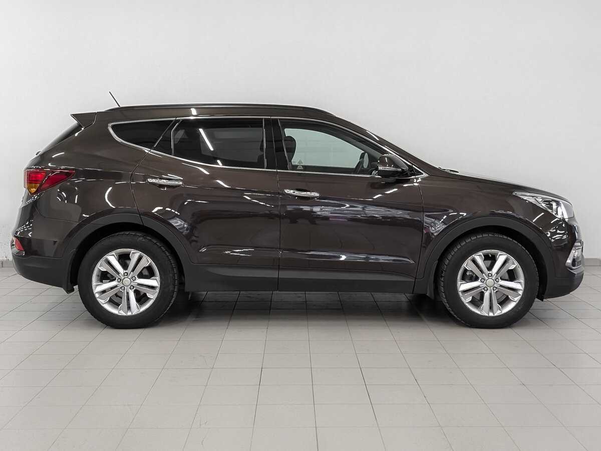 Hyundai Santa Fe с пробегом — 2016 год. Фото: #3