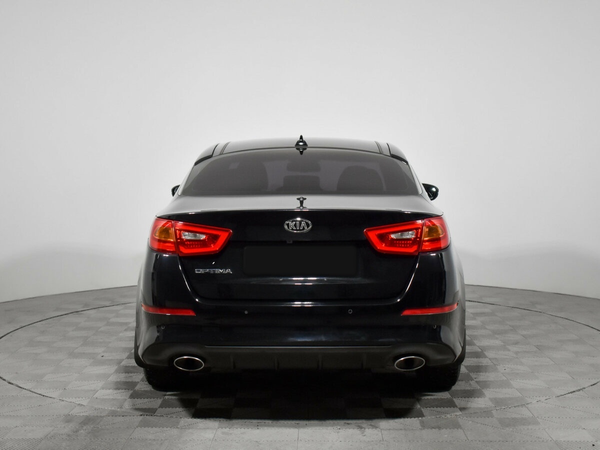 Kia Optima с пробегом — 2015 год. Фото: #4