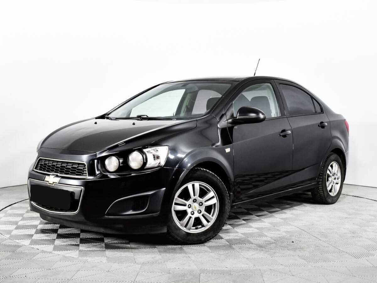 Chevrolet Aveo с пробегом — 2014 год. Фото: #0