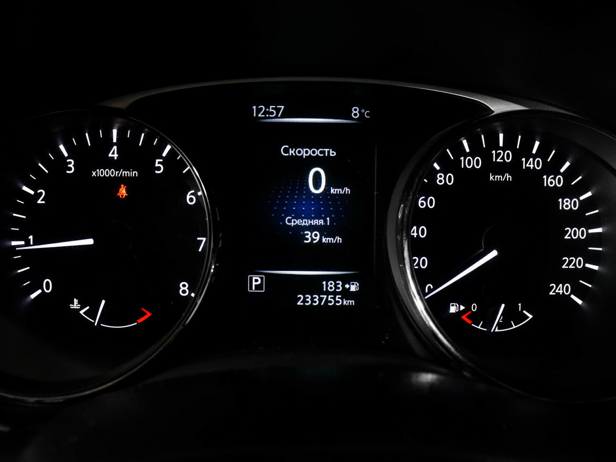 Nissan X-Trail с пробегом — 2015 год. Фото: #8