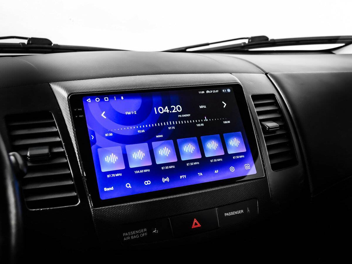 Mitsubishi Outlander с пробегом — 2012 год. Фото: #13